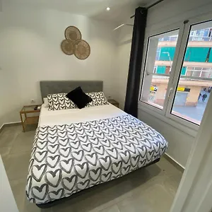  Appartement Con Bano Privado Frente Al Metro L5 Barcelona-hospitalet