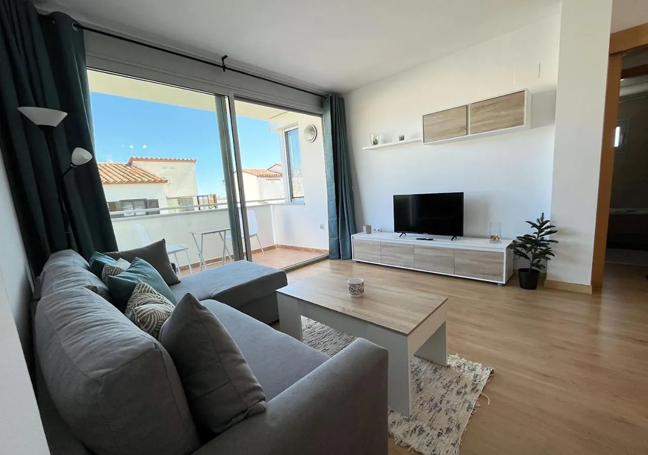 2-Bedroom Brand New Apartment Steps From The Beach contacts